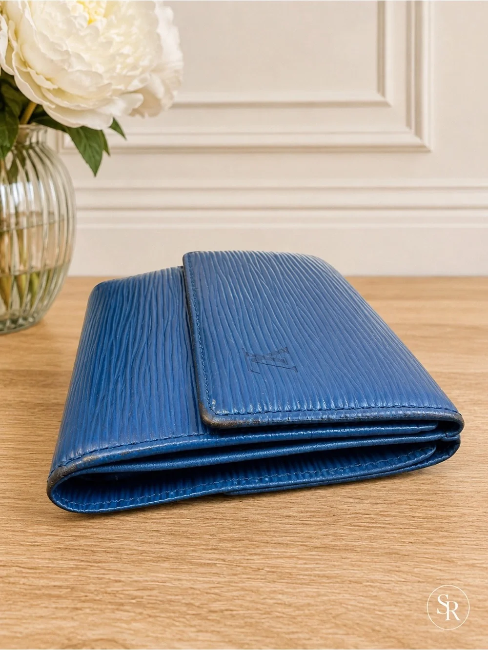 Vintage Louis Vuitton Portefeuille Elise Wallet Toledo Blue Epi Leather
